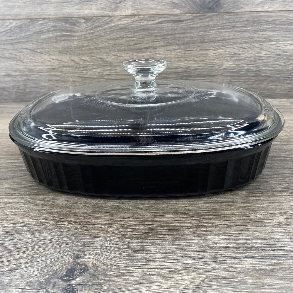 Corning Ware Casserole Dish Unisex 1.8L Black French White Ribbed Oval